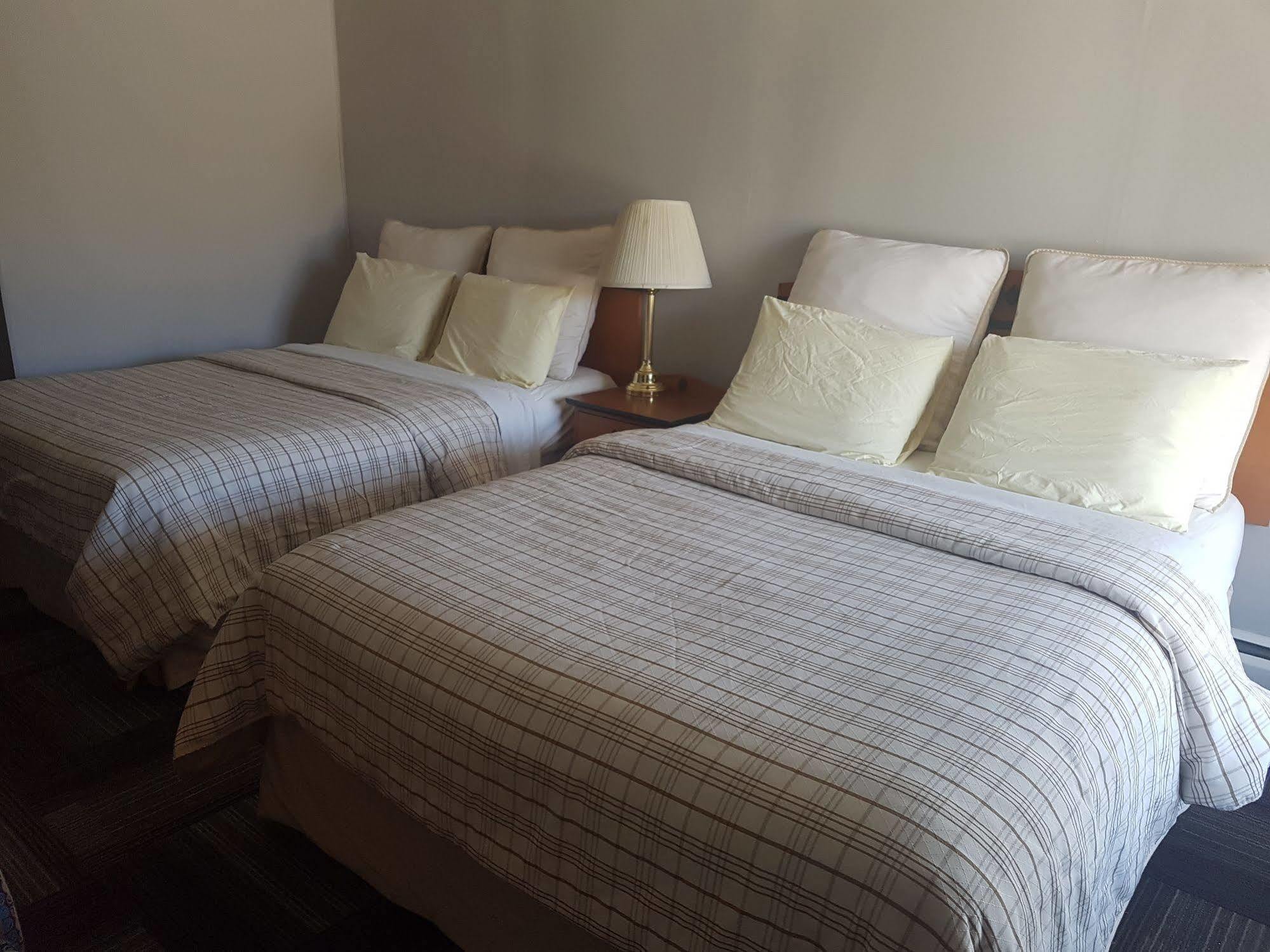 Olympia Lodge Калгари Экстерьер фото