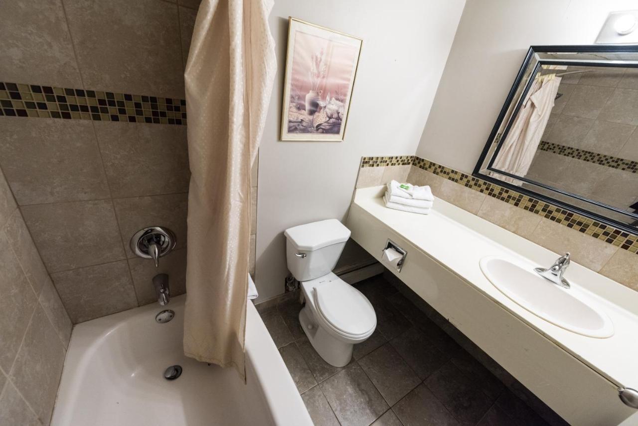 Olympia Lodge Калгари Экстерьер фото